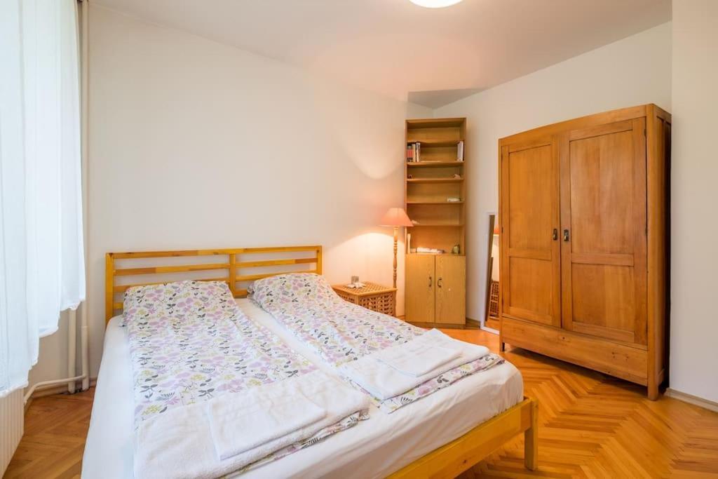 Beautiful Flat In Central Location By Flat Mаnager Sofie Exteriér fotografie