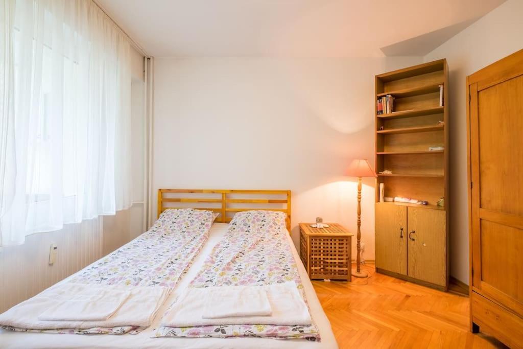 Beautiful Flat In Central Location By Flat Mаnager Sofie Exteriér fotografie